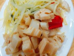 -雷祖芳老妈蹄花店