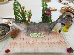-万山楼海鲜酒家·二十三年老字号