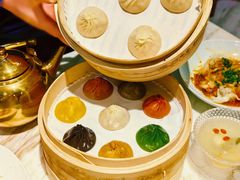 -乐忻皇朝(上海中心大厦店)
