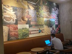 大堂-星巴克臻选(深圳海上世界店)