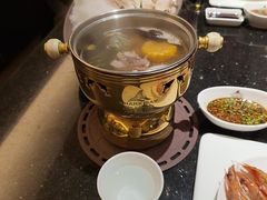 -海鲨湾海鲜会馆(百家湖1912店)