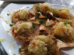 -四川小胡子海鲜(丁村万人海鲜广场店)