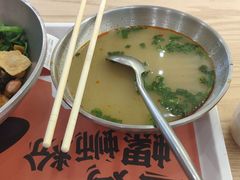 -白妈螺蛳粉(白云万达店)