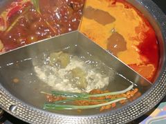 -廖掌柜·重庆鲜货火锅(上海首店)