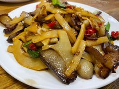 -牛八宝桂林米粉(八里庄店)