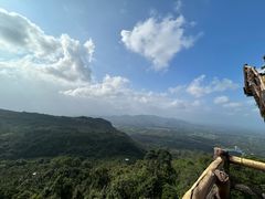 -海南白石岭旅游区