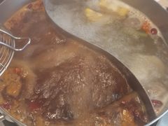 -牛记皇鲜牛肉火锅(环球度假区梨园店)