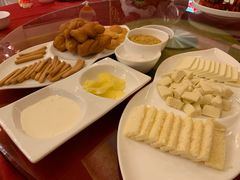 -巴音浩日娲·蒙餐(双林东路店)