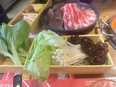 -呷哺呷哺 小火锅 (浦东新欧尚超市店)