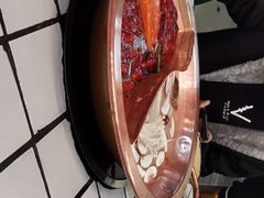-春花火锅公司(昌建广场店)