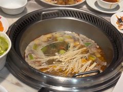 -七欣天香辣蟹火锅(南京建宁路大观天地店)