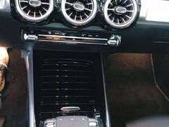 -宁波之星奔驰4S店(海曙店)