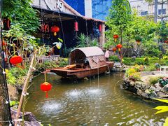-花溪雨·森林餐厅(石基店)