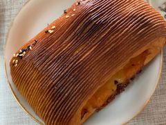 -VERIE BAKEHOUSE