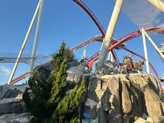 -七彩云南欢乐世界