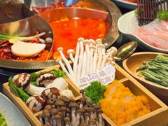 -廖掌柜·重庆鲜货火锅(上海首店)