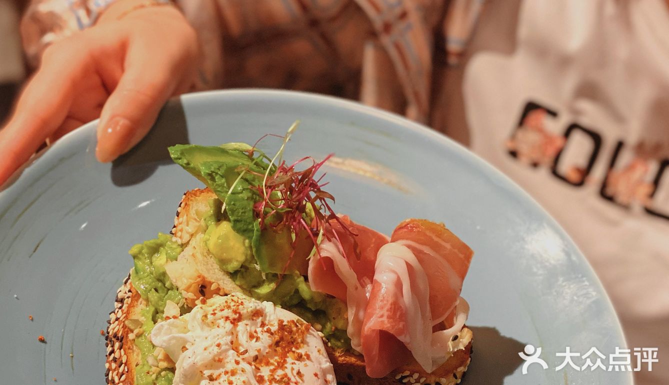 武汉国广最有氛围感的约会西餐厅🍴the boots 泥靴 