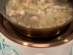 -润园四季椰子鸡火锅(南山海岸城店)