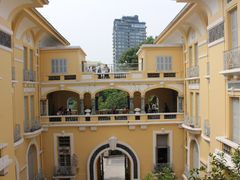 -胡志明市美术馆