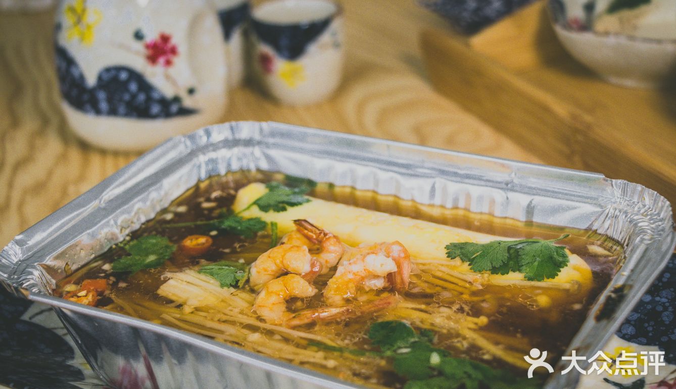 他是蓬松的，不油腻的，爽口的