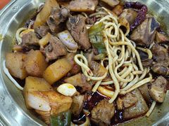 -牛一嘴·兰州牛肉面·大盘鸡(财富中心店)