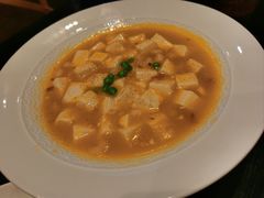 蟹粉豆腐-吴越荣记苏州菜·松鼠桂鱼(月光码头店)