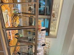 -Dough&Joe团憩(瑞虹天地月亮湾店)