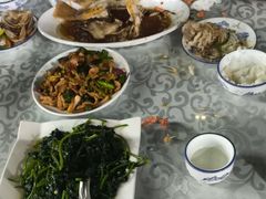 -范饭椰林川湘味海鲜·椰子鸡(三亚湾椰梦长廊店)