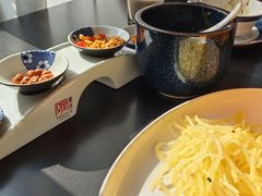 -凤凰湘语·平价海鲜餐厅(浦东旗舰店)
