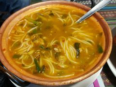 铜锅米线-88号小吃店·经典云南菜·地道纳西美食