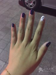 -倾城妃姿美疗中心