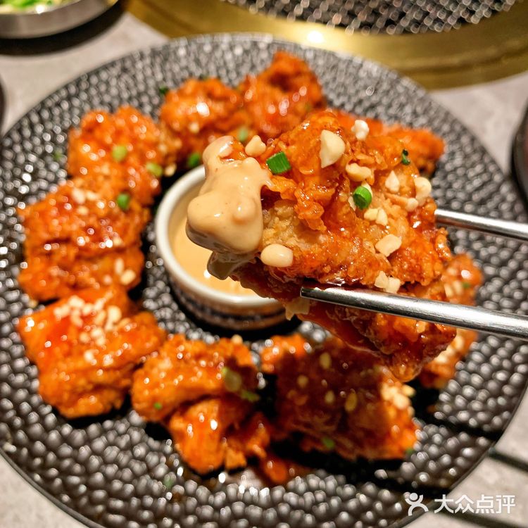 郑州美食｜韩餐届“天花板”🍱烤活鳗鱼好吃晕