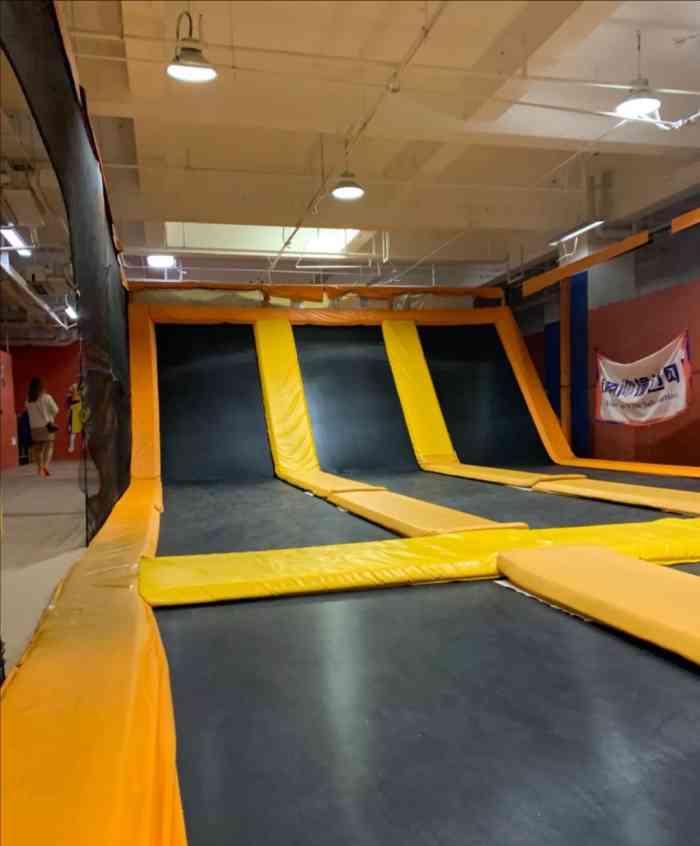 airpark爱尔城运动工场(成都店)-"看到网上的活动,就团了一个带孩子