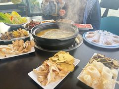 -野菌皇海景野生菌火锅(滨海大道店)