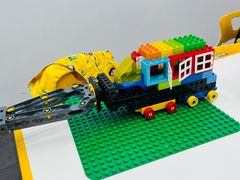 -百变天才机器人编程中心·信奥·VEX竞赛·无人机(金田广场店)