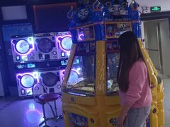 -奇奇乐园(上海仲盛世界商城店)