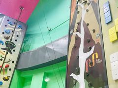 -重庆际华园室内极限运动中心