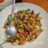 川湘美食之旅，味蕾盛宴
