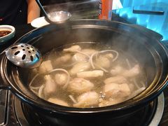 -东椰·海南椰子鸡火锅(朝阳门店)