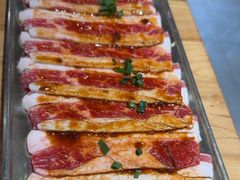 -汉城烤肉·黑金冠(华山路店)