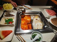 -海底捞火锅(海宁路店)