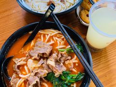 苗家酸汤肥牛米粉-鑫花溪牛肉米粉(文星广场店)