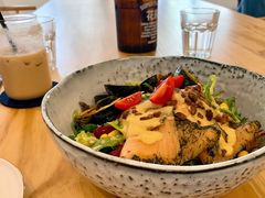 烟熏三文鱼烤南瓜沙拉-A30 BISTRO