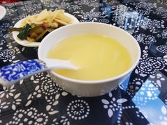 -八两八金·莱芜特色炒鸡(市南漳浦路店)
