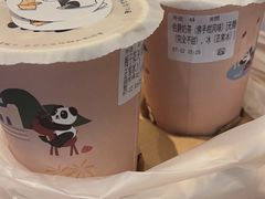 -熊猫一间店欧式奶茶铺