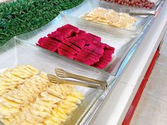 -泉福居酱骨头自助广场(南大街商业步行街店)