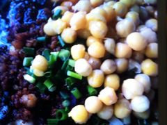 -渝之汇牛肉豌杂面