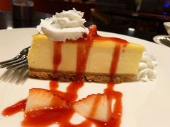-WOLFGANG PUCK KITCHEN & BAR(迪士尼小镇店)