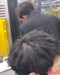 -MOVAN  HAIR莫凡匠人发型屋