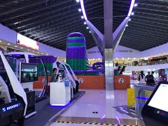 -新田360广场(上海华侨城店)